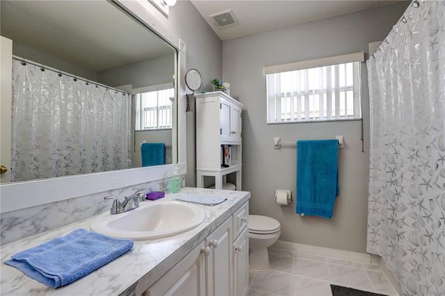 2242 TOWERING OAKS CIRCLE, Seffner, FL 33584