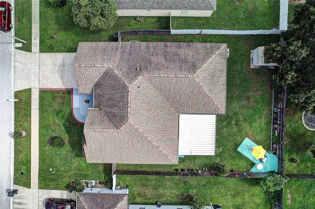 2242 TOWERING OAKS CIRCLE, Seffner, FL 33584