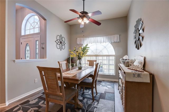 2242 TOWERING OAKS CIRCLE, Seffner, FL 33584