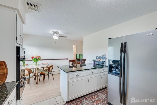 736 Harrell Avenue, Woodbridge Proper, NJ 07095