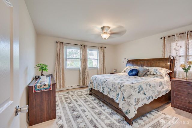 736 Harrell Avenue, Woodbridge Proper, NJ 07095