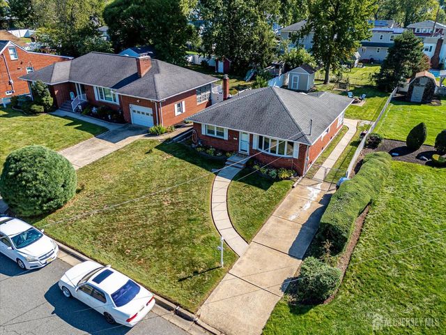 736 Harrell Avenue, Woodbridge Proper, NJ 07095