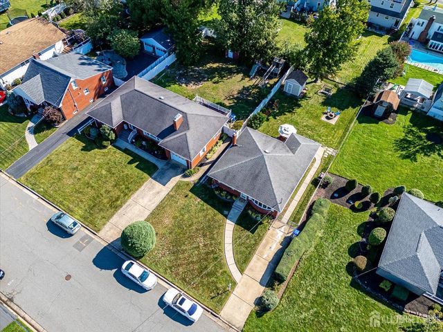 736 Harrell Avenue, Woodbridge Proper, NJ 07095