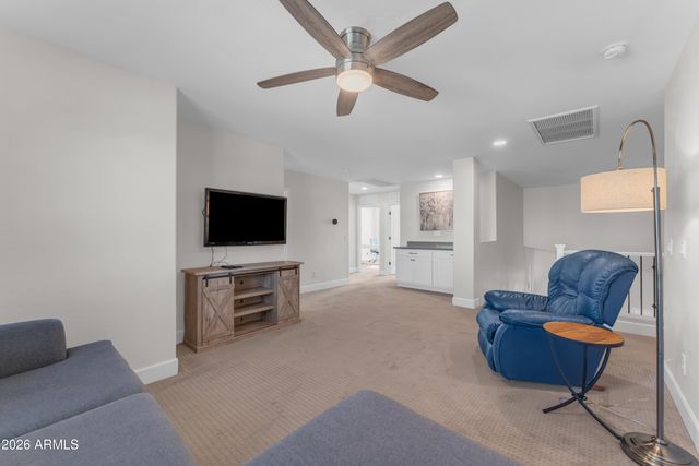 2522 E MINE CREEK Road, Phoenix, AZ 85024