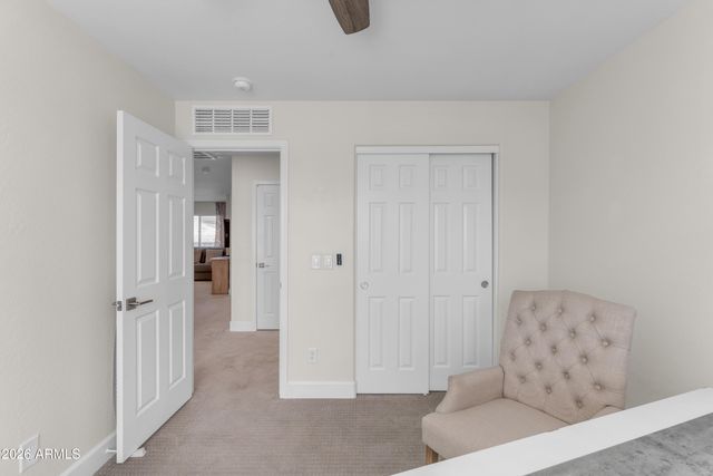 2522 E MINE CREEK Road, Phoenix, AZ 85024