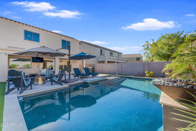 2522 E MINE CREEK Road, Phoenix, AZ 85024