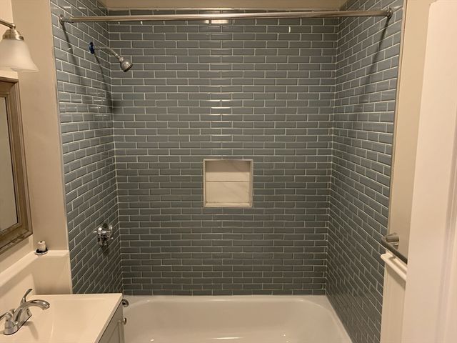 15-17 Lorna Road 1, Boston, MA 02126