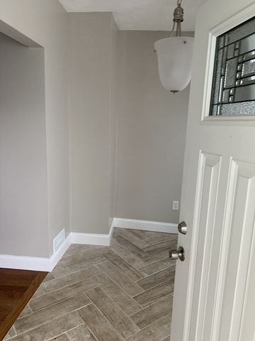 15-17 Lorna Road 1, Boston, MA 02126