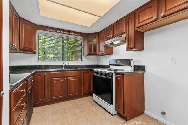 4201 W 5th Street 311, Santa Ana, CA 92703