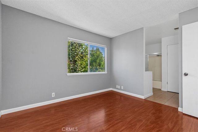 4201 W 5th Street 311, Santa Ana, CA 92703