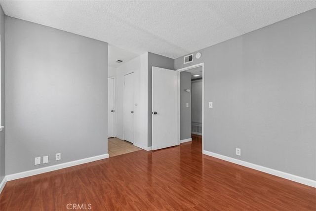 4201 W 5th Street 311, Santa Ana, CA 92703
