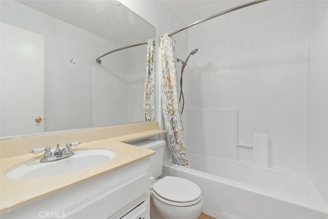 4201 W 5th Street 311, Santa Ana, CA 92703