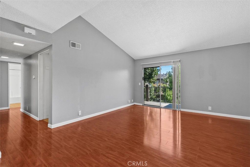 4201 W 5th Street 311, Santa Ana, CA 92703