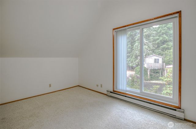 184 Bass Avenue NE, Ocean Shores, WA 98569