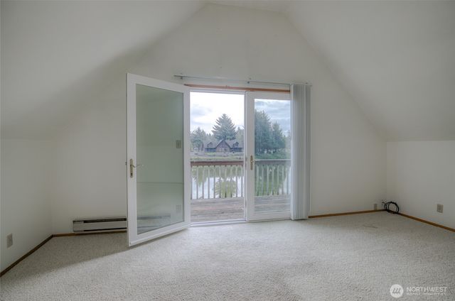 184 Bass Avenue NE, Ocean Shores, WA 98569