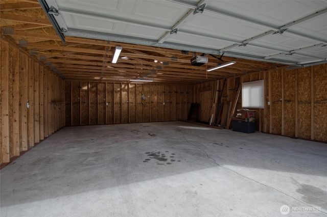 184 Bass Avenue NE, Ocean Shores, WA 98569