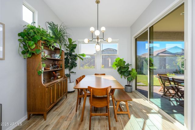 2831 W CHEVELON Drive, San Tan Valley, AZ 85144