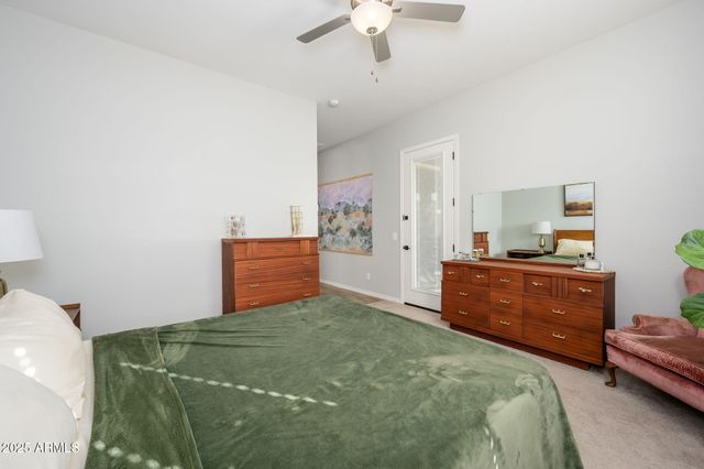 2831 W CHEVELON Drive, San Tan Valley, AZ 85144