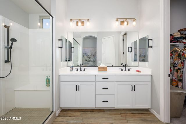 2831 W CHEVELON Drive, San Tan Valley, AZ 85144