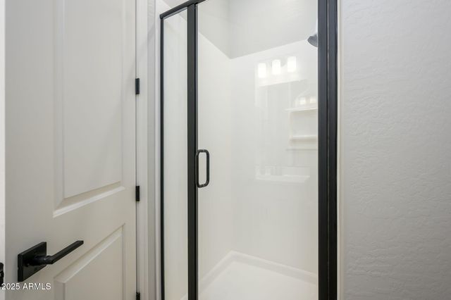 2831 W CHEVELON Drive, San Tan Valley, AZ 85144