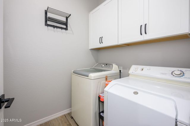 2831 W CHEVELON Drive, San Tan Valley, AZ 85144