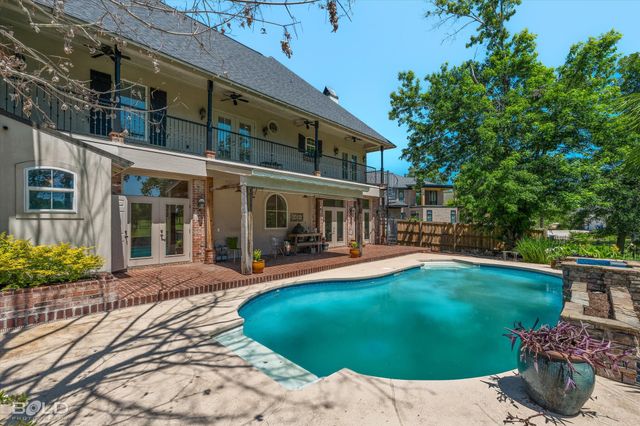 11040 Belle Rose Circle, Shreveport, LA 71106