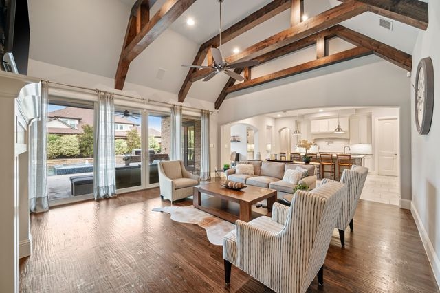 908 Lake Carillon Lane, Southlake, TX 76092