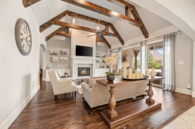 908 Lake Carillon Lane, Southlake, TX 76092