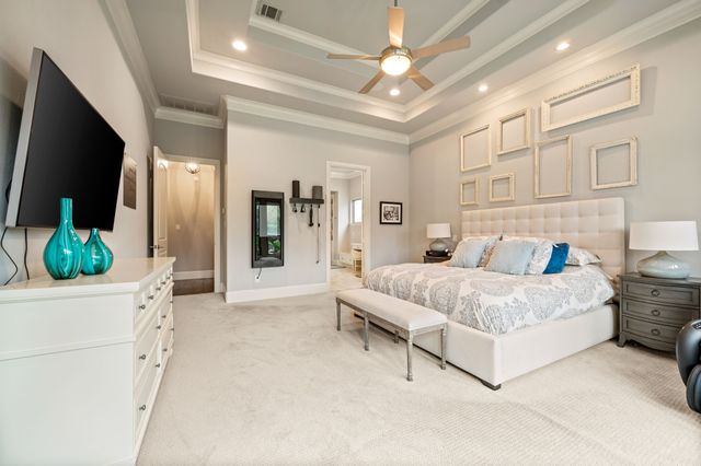 908 Lake Carillon Lane, Southlake, TX 76092