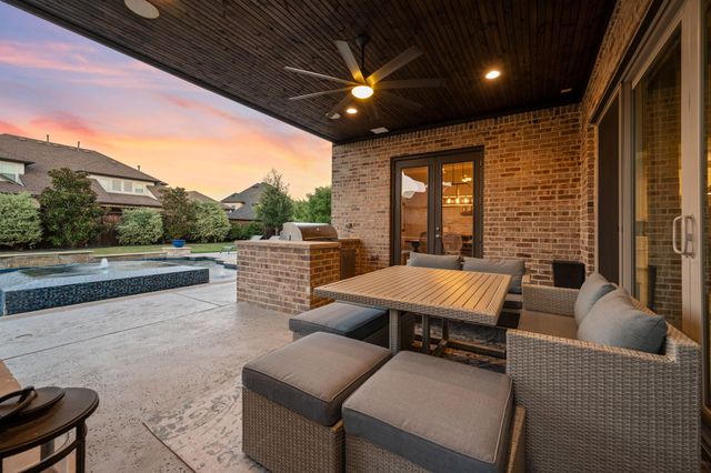908 Lake Carillon Lane, Southlake, TX 76092