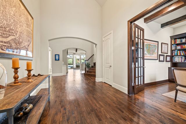 908 Lake Carillon Lane, Southlake, TX 76092