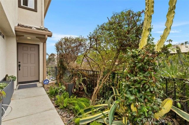 3184 Harbor Ridge Lane, San Diego, CA 92103