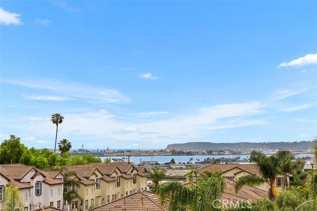 3184 Harbor Ridge Lane, San Diego, CA 92103