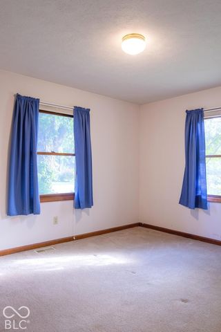 307 E North Street, Westfield, IN 46074