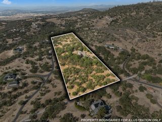 4047 N Roxy Drive, Medford, OR 97504