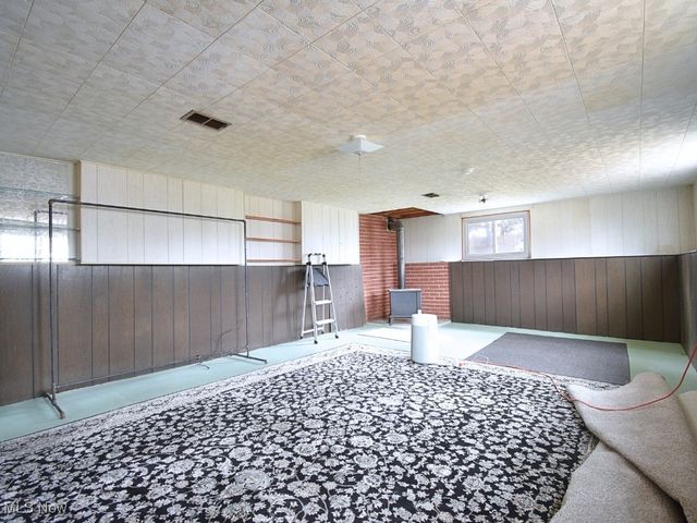 2430 River Road, Willoughby Hills, OH 44094