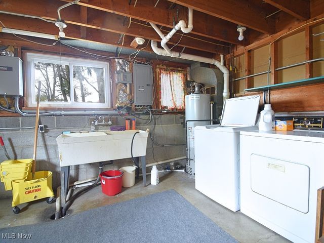 2430 River Road, Willoughby Hills, OH 44094