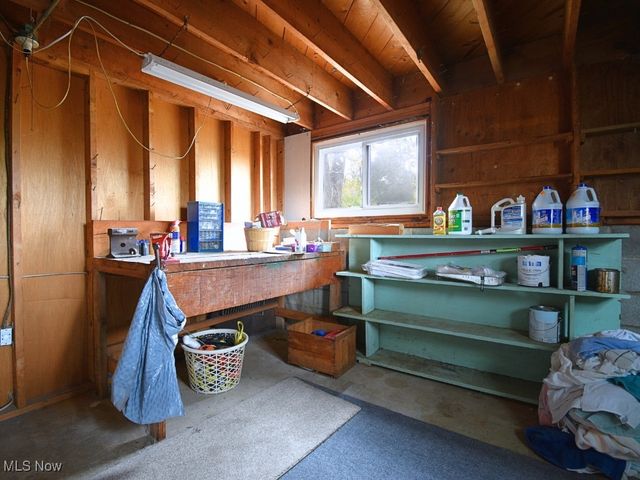 2430 River Road, Willoughby Hills, OH 44094