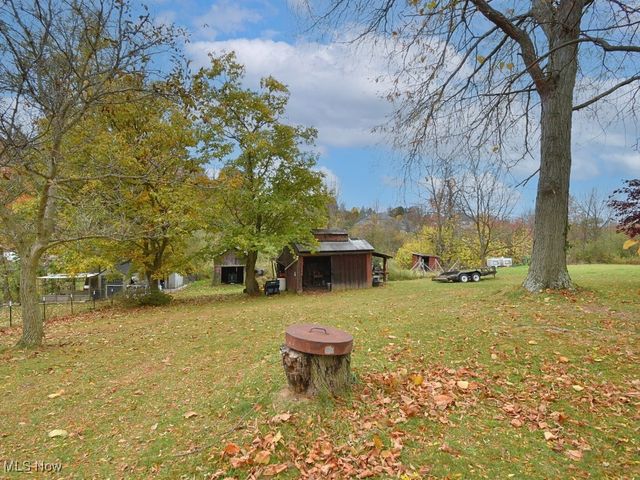 2430 River Road, Willoughby Hills, OH 44094