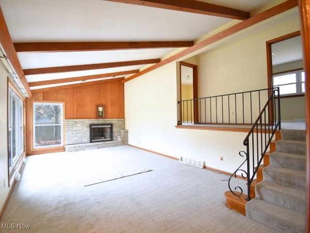 2430 River Road, Willoughby Hills, OH 44094