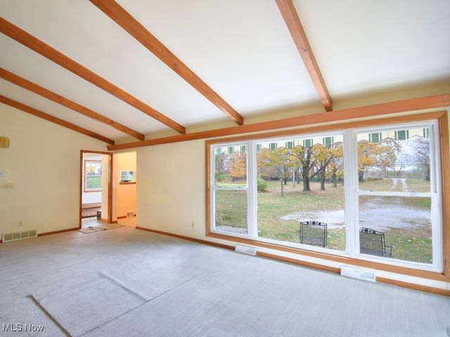 2430 River Road, Willoughby Hills, OH 44094