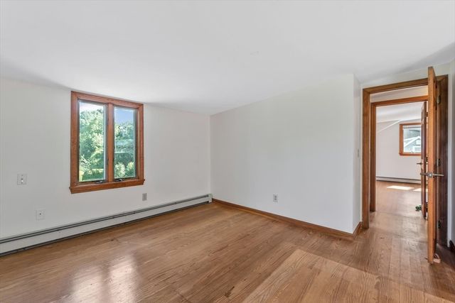 18 Clearview Avenue, Falmouth, MA 02540