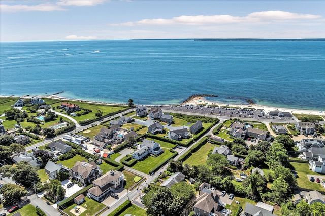 18 Clearview Avenue, Falmouth, MA 02540