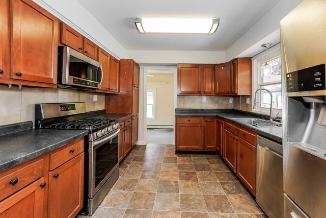 215 S Prairie Road SE, New Lenox, IL 60451