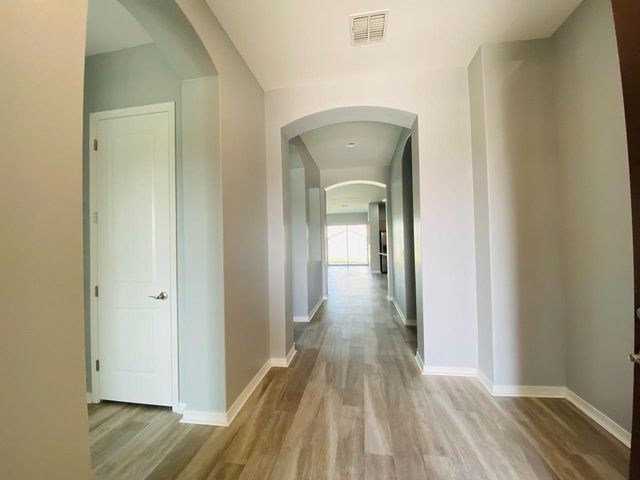 2828 W Patagonia Court, San Tan Valley, AZ 85144