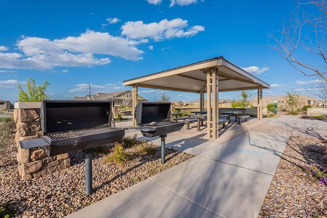 2828 W Patagonia Court, San Tan Valley, AZ 85144