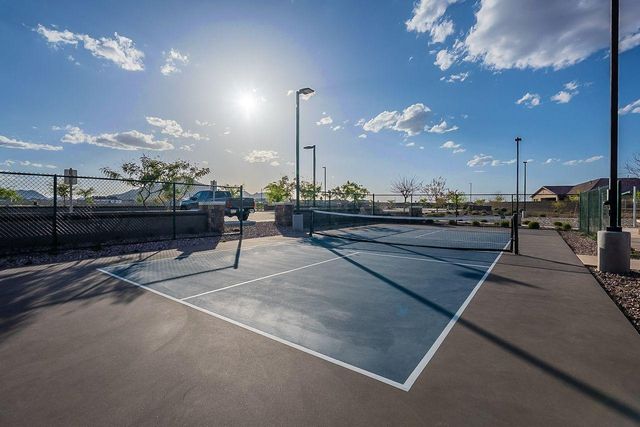 2828 W Patagonia Court, San Tan Valley, AZ 85144