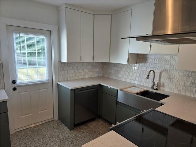 430 80TH WAY, St Pete Beach, FL 33706