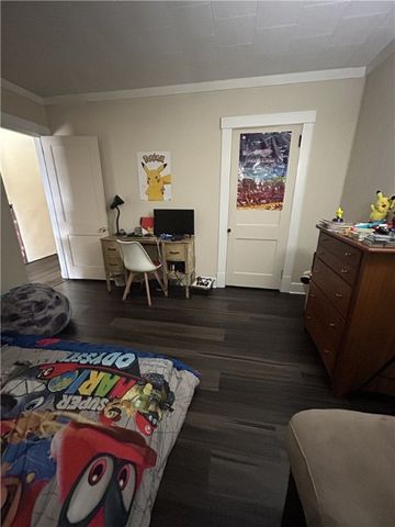 1720 Broadway Ave, Beechview, PA 15216