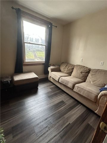 1720 Broadway Ave, Beechview, PA 15216